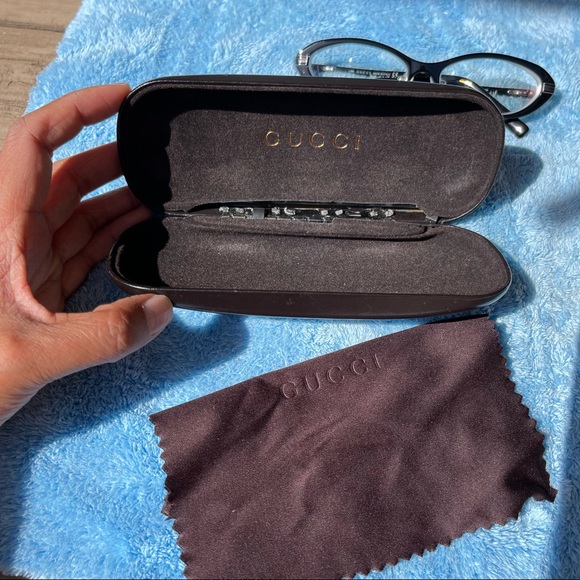 πHPπ EUC Gucci Eyeglass Frames - Picture 3 of 13